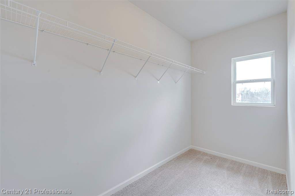 1666 Golfview Drive, Ypsilanti, MI 48198 — Photo 41