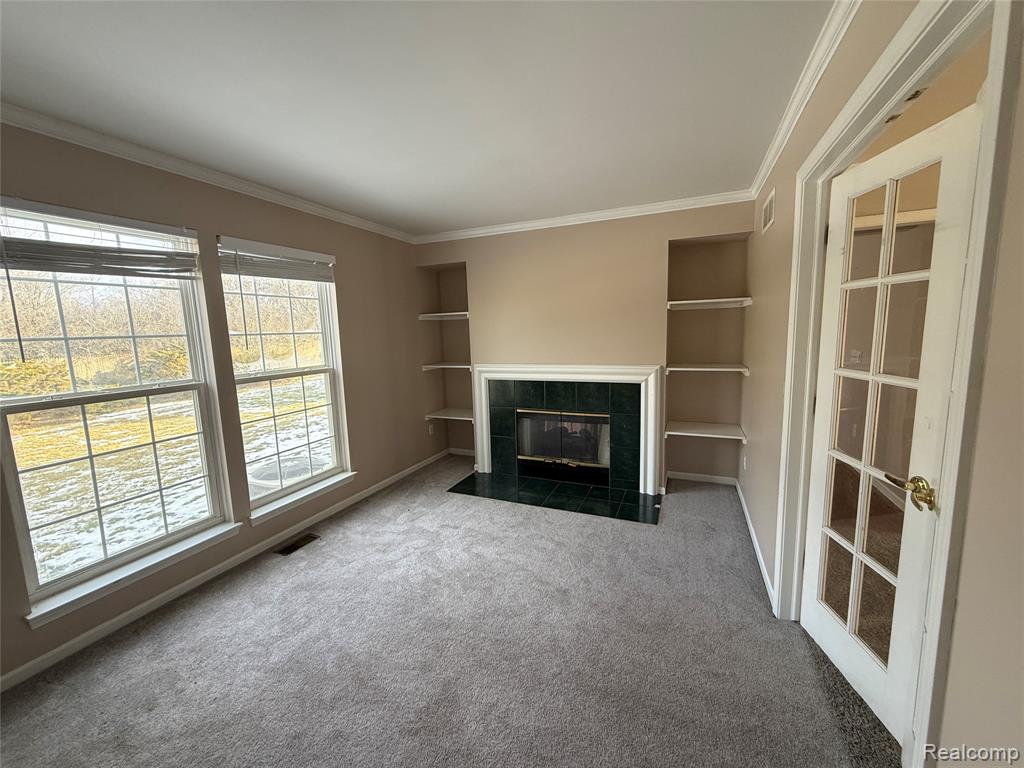 4377 Brighton Drive, Grand Blanc, MI 48439 — Photo 10