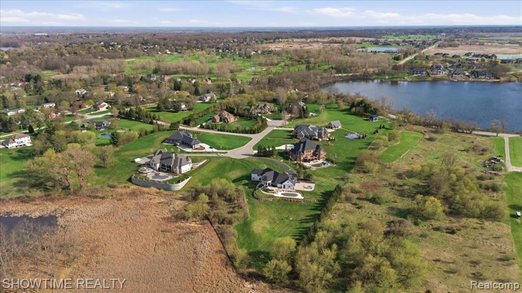 69225 Lake Point Court, Romeo, MI 48065 — Photo 20