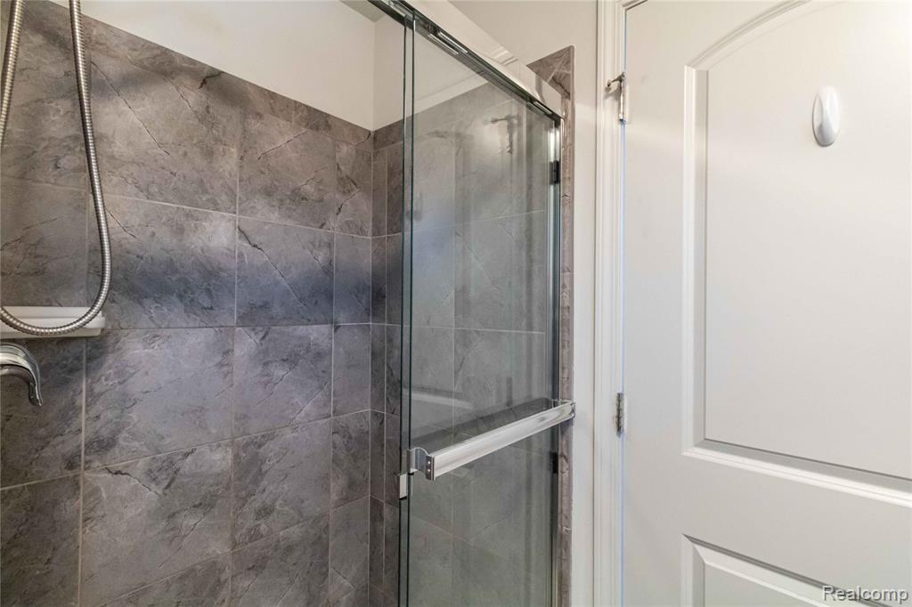 507 Midland Boulevard, 26, Royal Oak, MI 48073 — Photo 25