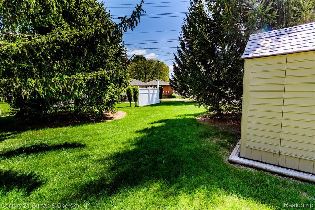 4218 Pardee Avenue, Dearborn Heights, MI 48125 — Photo 48