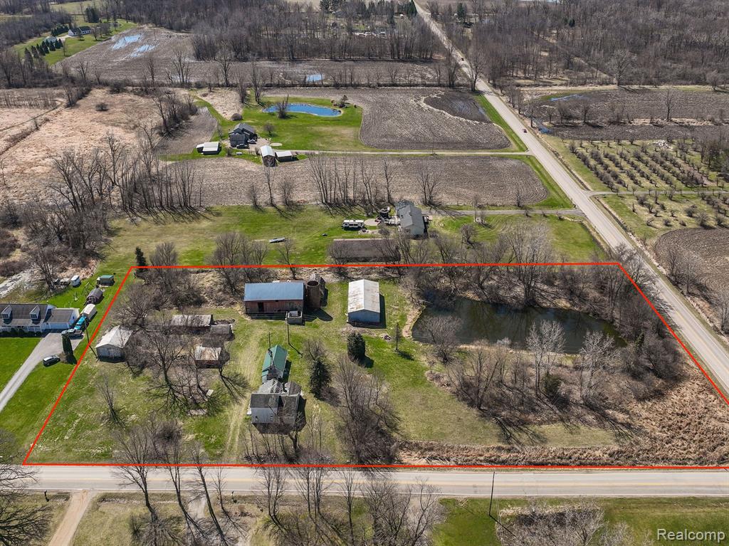 9915 VAN BUREN Road, Fowlerville, MI 48836 — Photo 26