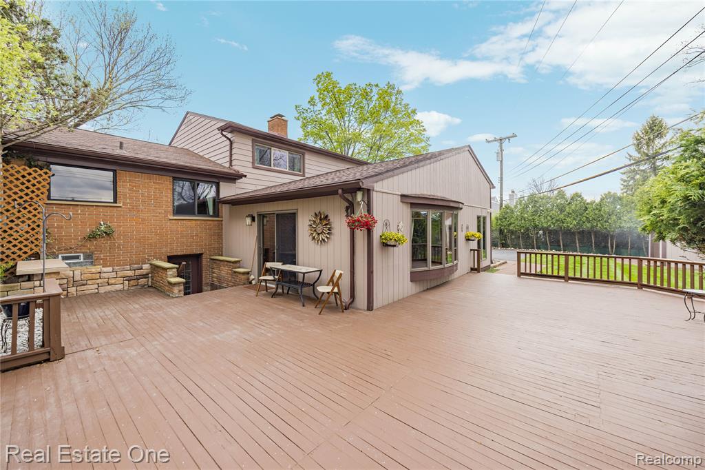 26336 Pillsbury Street, Farmington, MI 48334 — Photo 7