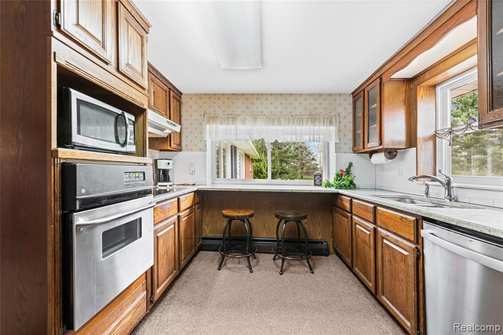 700 Townsend Road, Leonard, MI 48367 — Photo 38