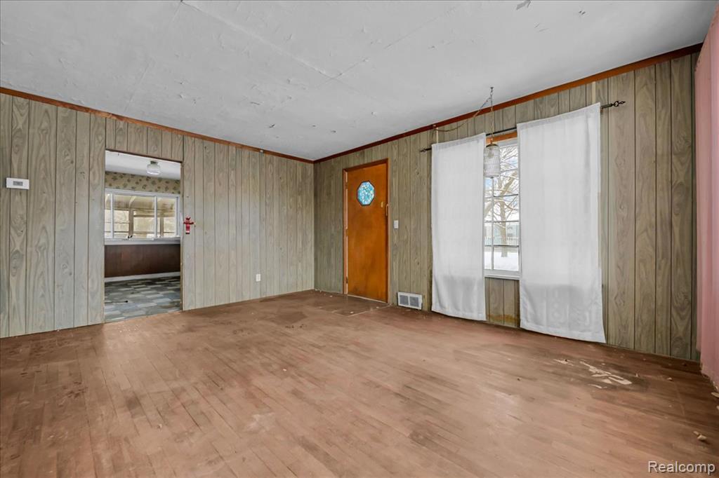 7348 Bennett Drive, Whitmore Lake, MI 48189 — Photo 3