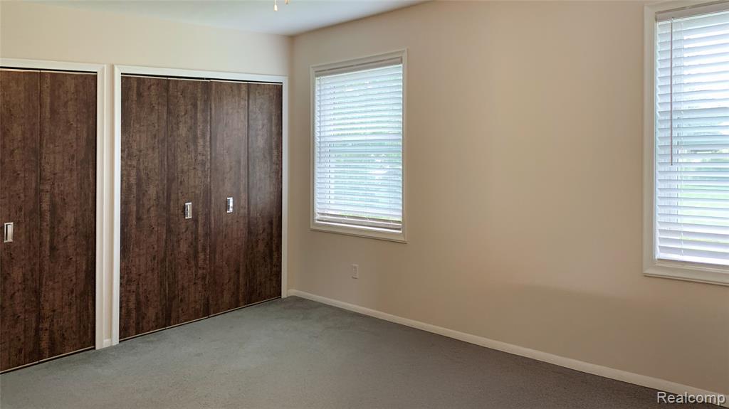 5229 Regimental Banner Drive, Grand Blanc, MI 48439 — Photo 13