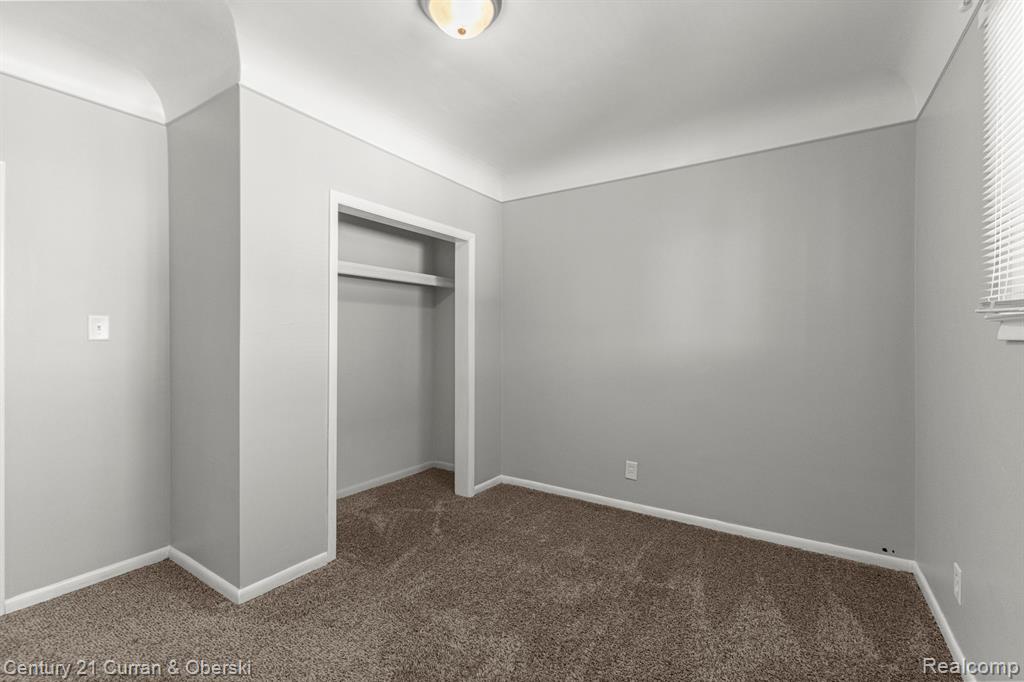 965 ELM Street, Wyandotte, MI 48192 — Photo 11
