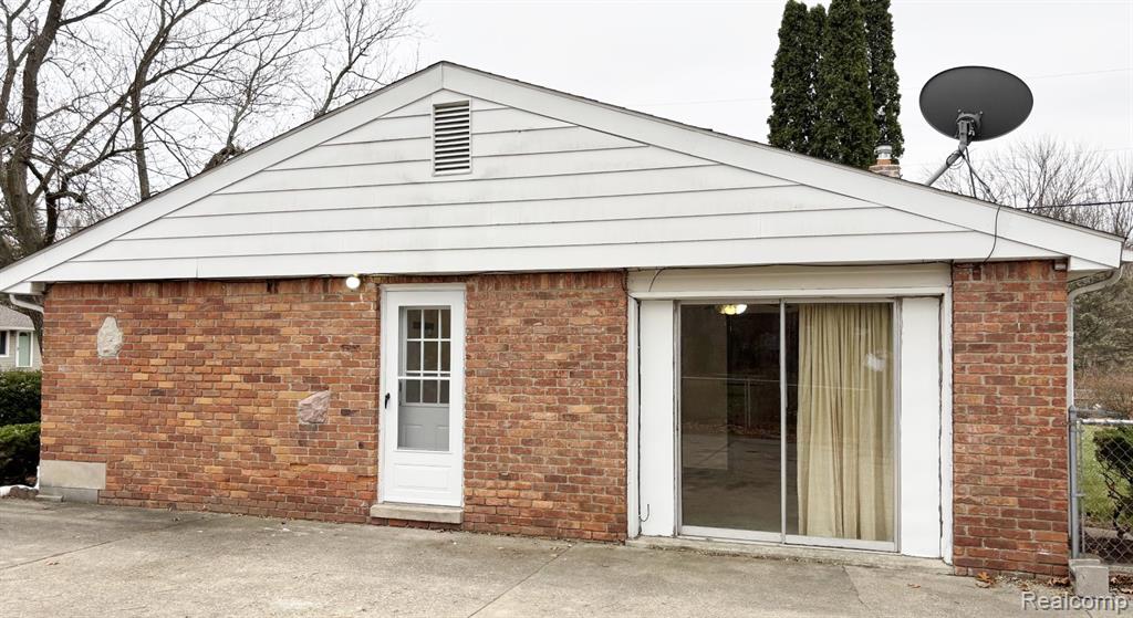 1150 Jay Street, Waterford, MI 48327 — Photo 4
