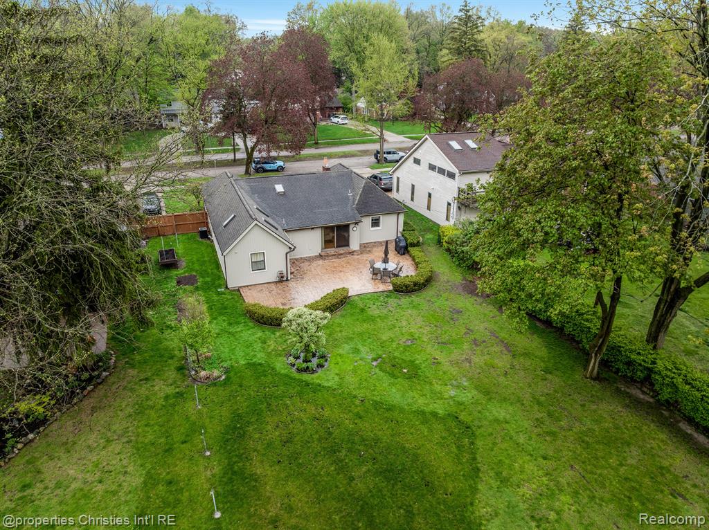 708 MOUNT VERNON Boulevard, Royal Oak, MI 48073 — Photo 8