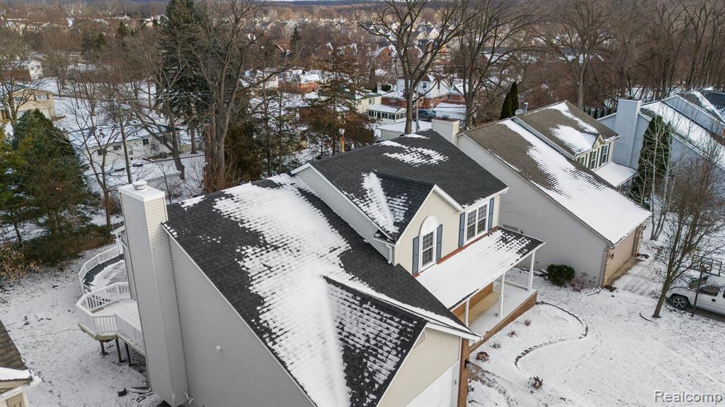 708 Oak View Ln, Milford, MI 48381 — Photo 24