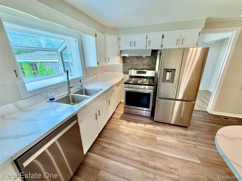 865 Grant Avenue, Clawson, MI — Photo 20