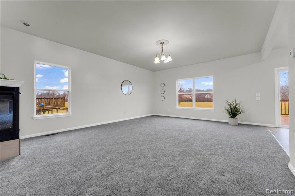 13632 COUNTRY WALK Boulevard, Van Buren, MI 48111 — Photo 7