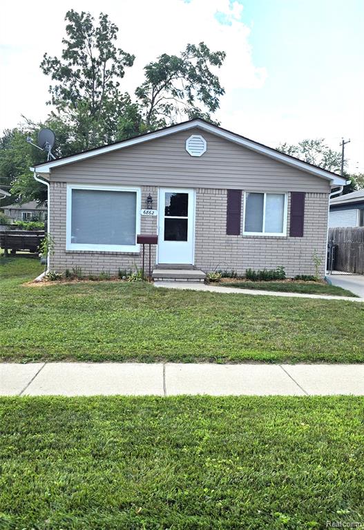 6862 Burr Street, Taylor, MI