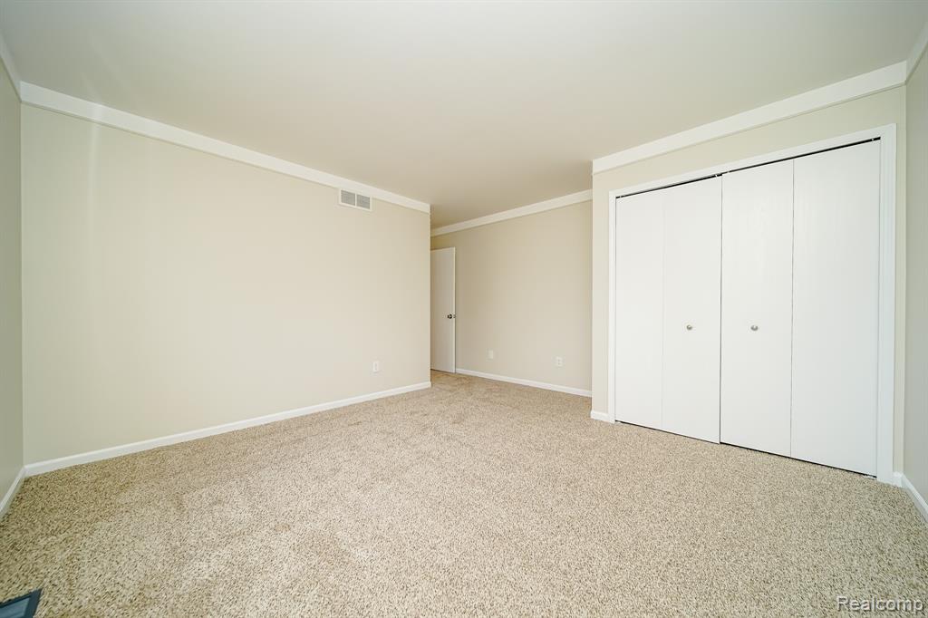 547 Orchard Street, Wyandotte, MI 48192 — Photo 55
