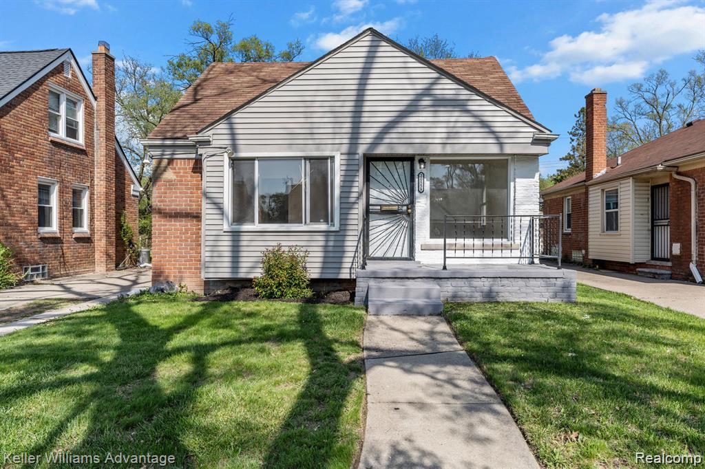 20558 Oakfield Street, Detroit, MI 48235 — front exterior