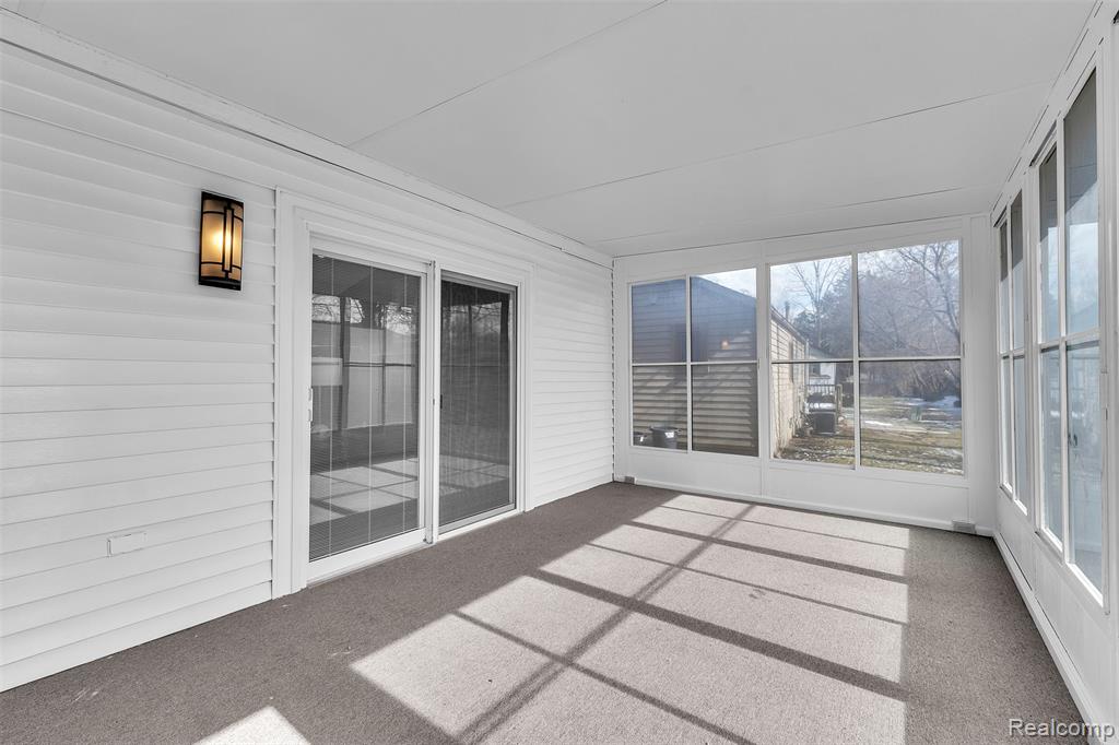 15 Lana Court, 7, Mount Clemens, MI 48043 — Photo 17