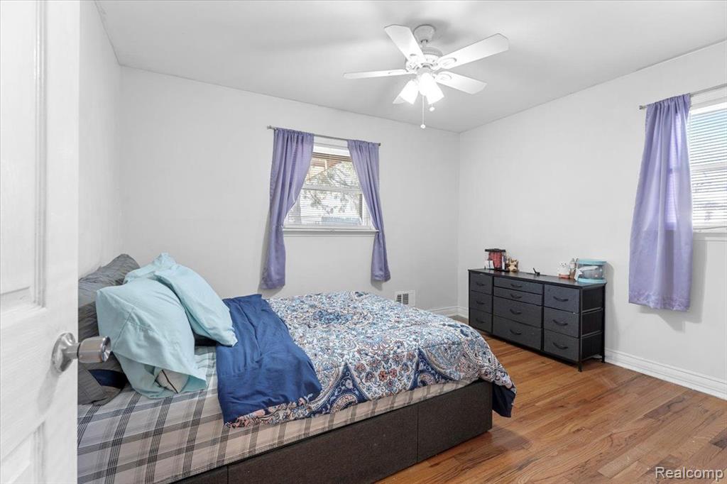 8922 WEDDEL Street, Taylor, MI 48180 — Photo 11