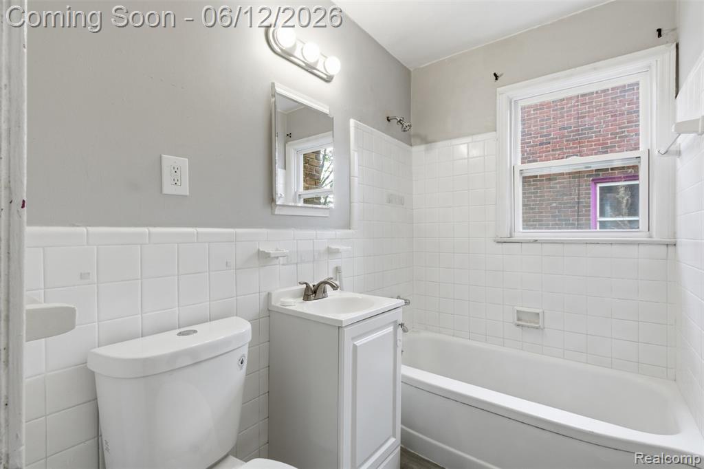 12051 Wayburn Street, Detroit, MI 48224 — Photo 5
