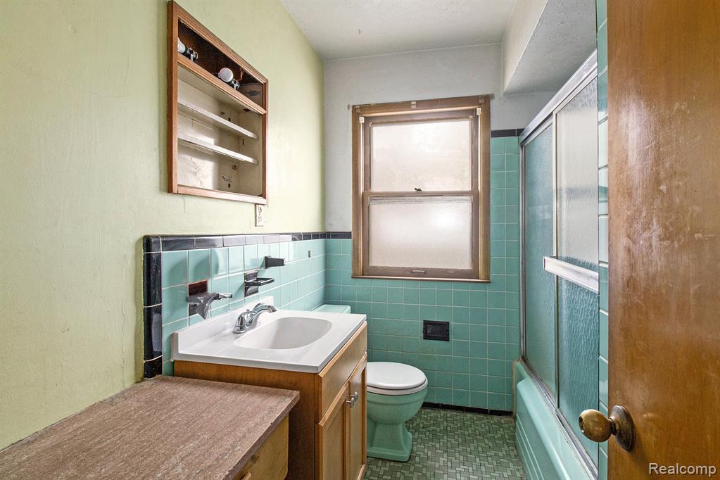 7483 Mettetal Street, Detroit, MI 48228 — Photo 13