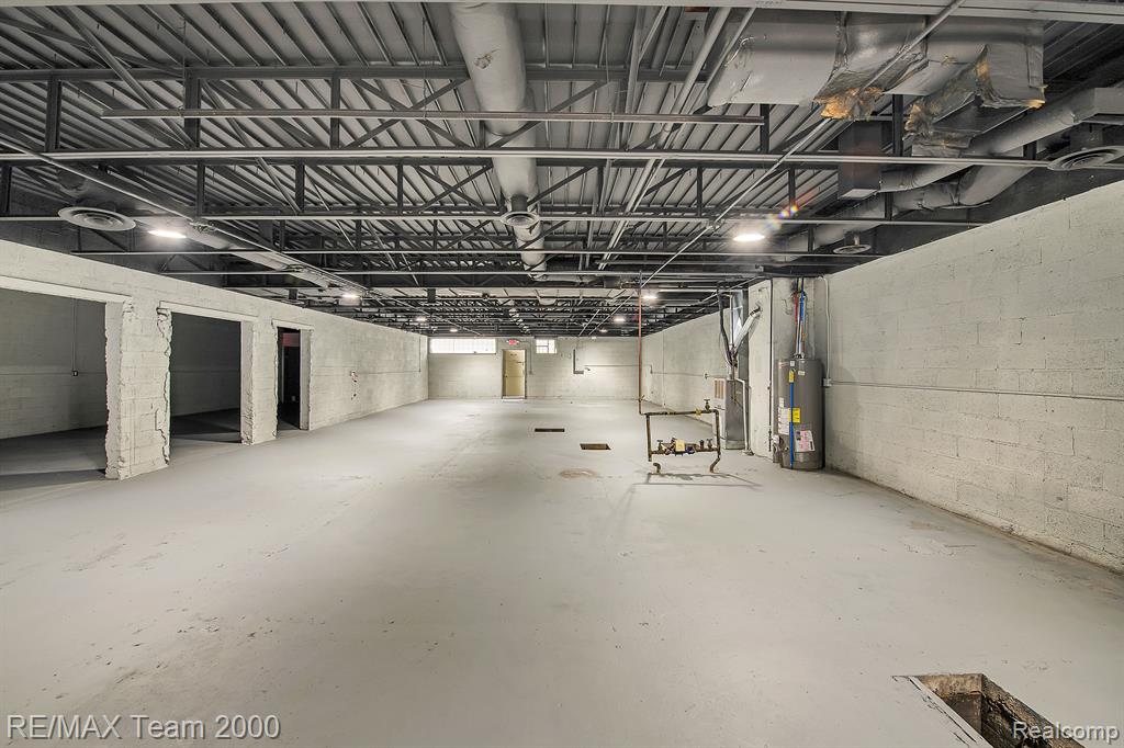 8400 PELHAM Road, Taylor, MI — Photo 10