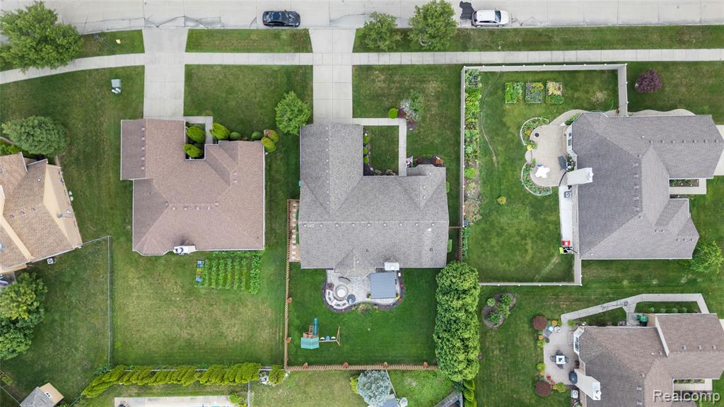 46173 Rocker Drive, Macomb, MI 48044 — Photo 29