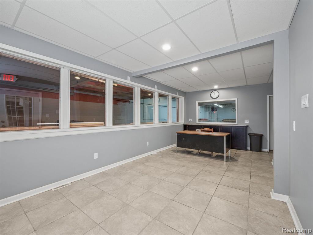 417 E 8 Mile Road, Hazel Park, MI 48030 — Photo 7