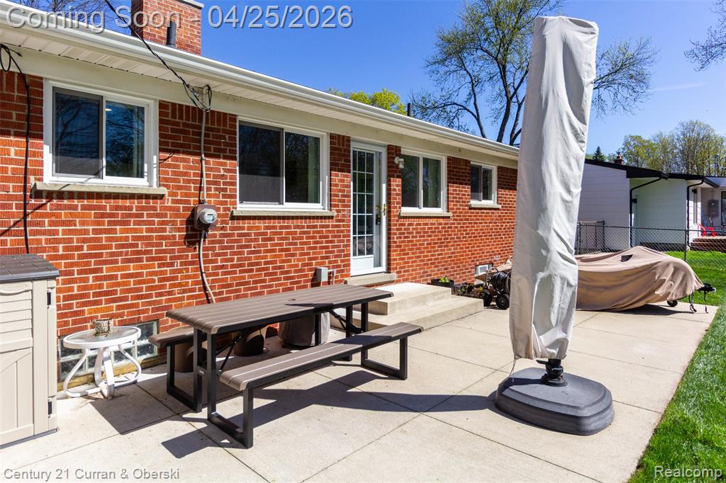 22803 Manning Street, Farmington, MI 48336 — Photo 44