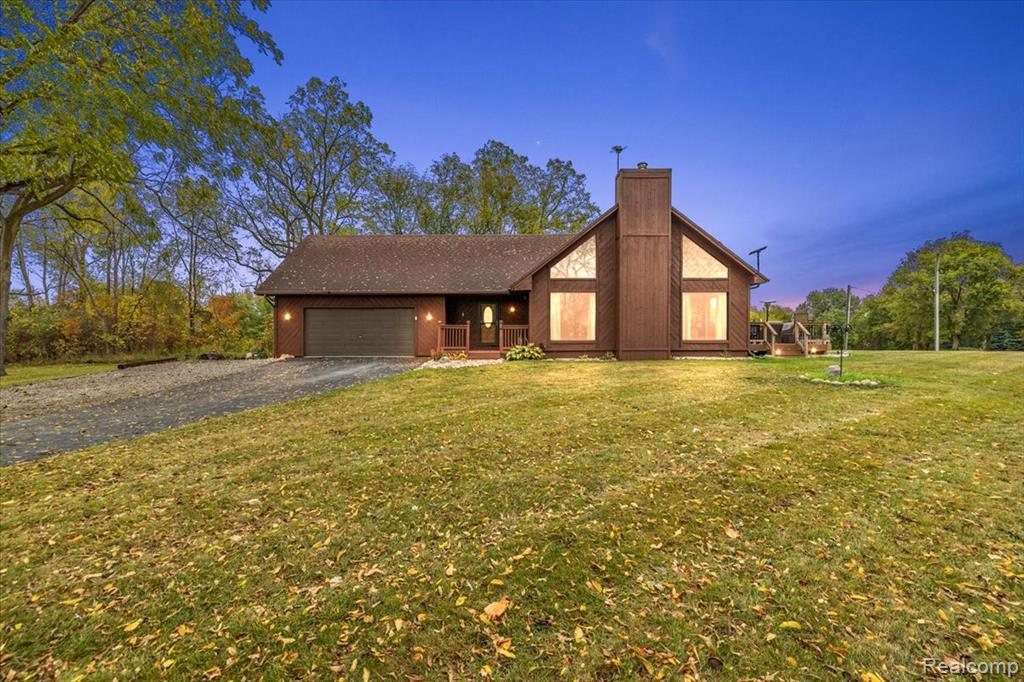 8021 Washburn Road, Goodrich Vlg, MI — front exterior