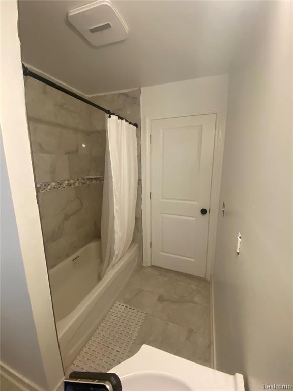 5594 Greenway Street, Detroit, MI 48204 — Photo 16