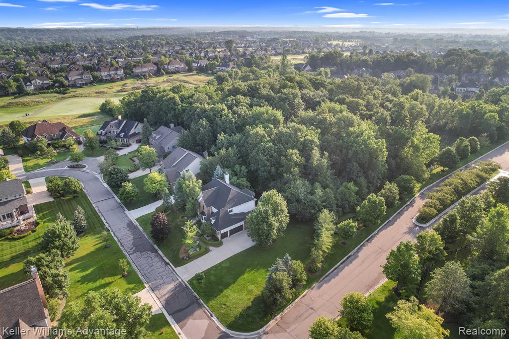 47232 MERION Circle, Northville, MI 48168 — Photo 82