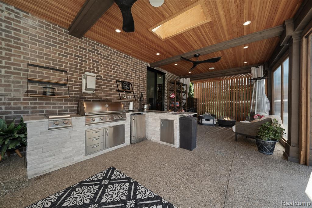3625 N Century Oak Circle, Oakland, MI — Photo 29