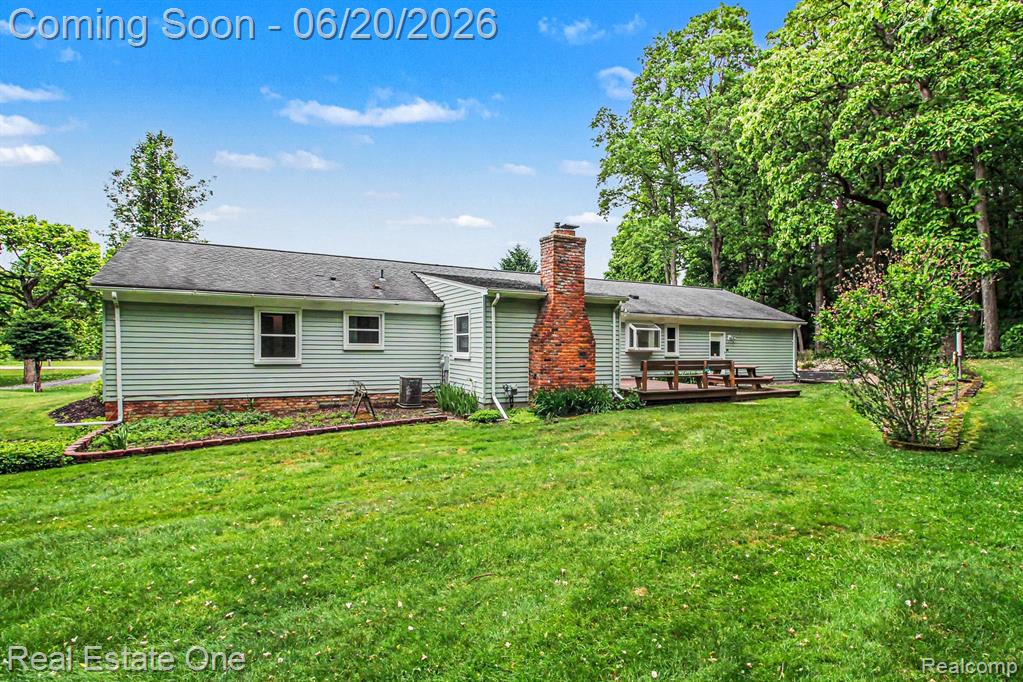 6440 Grand Circle Drive, Brighton, MI 48116 — Photo 24