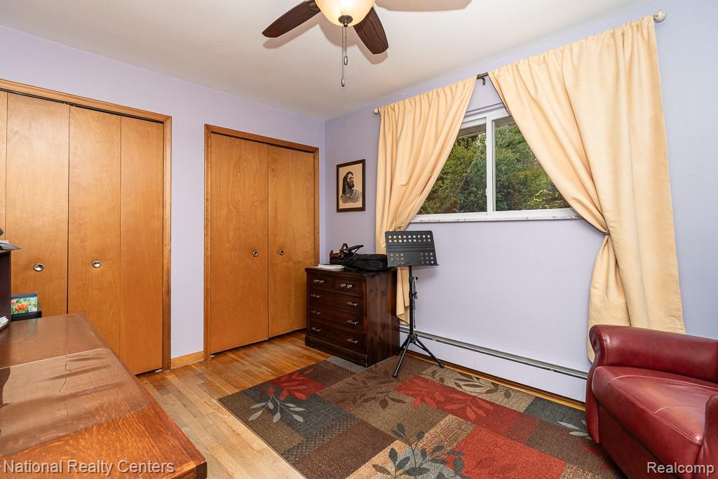 837 Dakota, Rochester Hills, MI 48307 — Photo 20