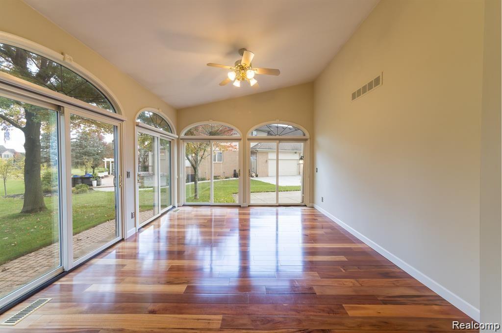 6959 KENNESAW Road, Canton, MI 48187 — Photo 14