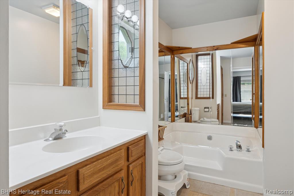 4837 Clyde Road, Howell, MI 48855 — Photo 21