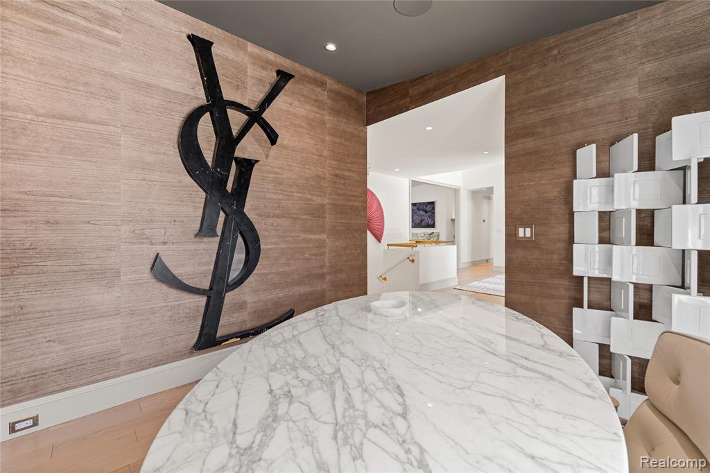 4806 Walnut Lake Road, Bloomfield Hills, MI 48301 — Photo 16