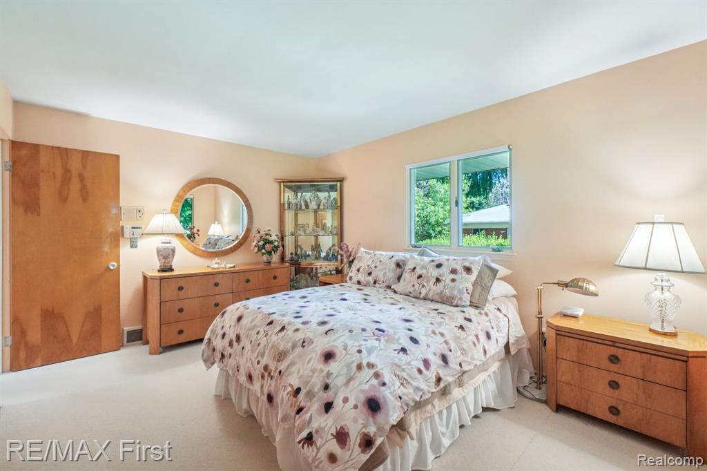 4415 Chisholm Trail, Bloomfield Hills, MI 48301 — Photo 24