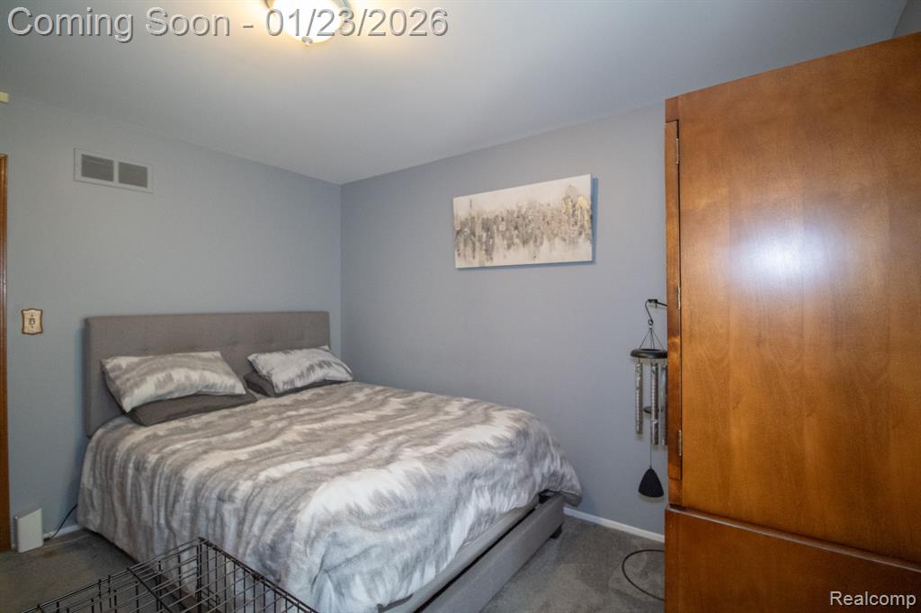 11367 Suffolk Drive, Southgate, MI 48195 — Photo 28