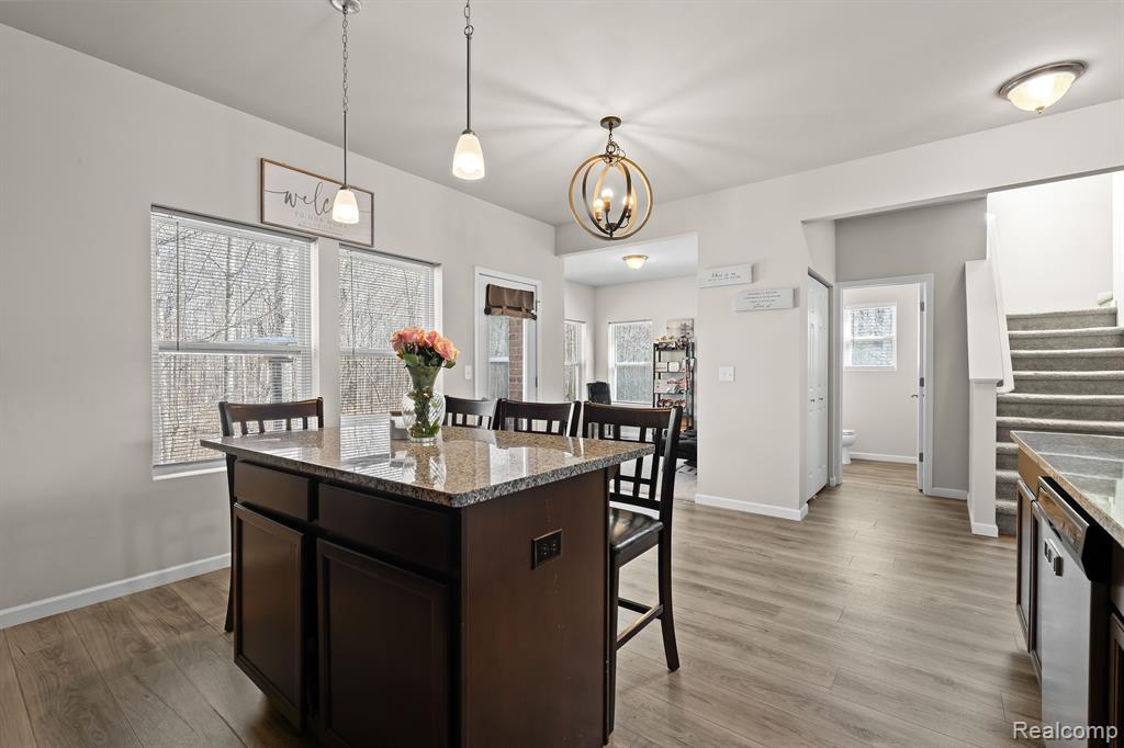 42884 FREDERICK, Van Buren, MI 48111 — Photo 10