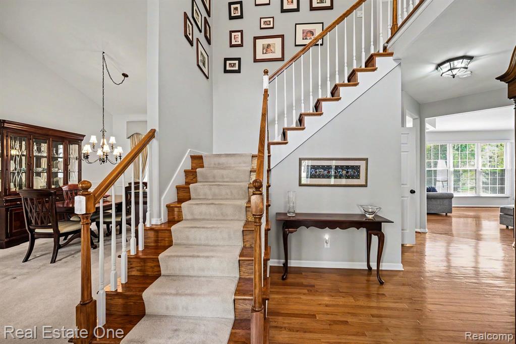 737 Woodfield Way, Rochester Hills, MI 48307 — Photo 4