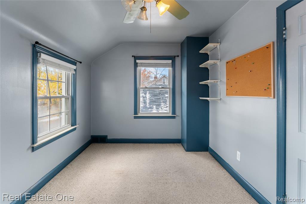 716 Kings Highway, Wyandotte, MI 48192 — Photo 16