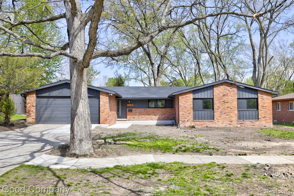 24250 Majestic Street, Oak Park, MI 48237 — Photo 58