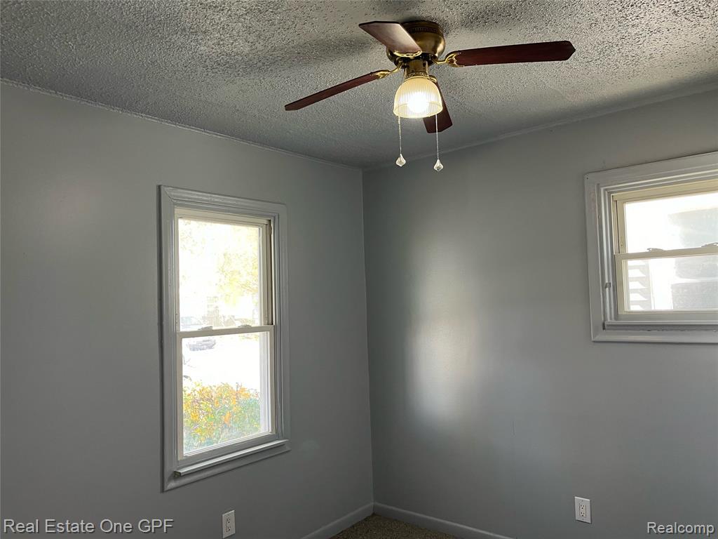 7580 WOOD Avenue, Warren, MI 48091 — Photo 6