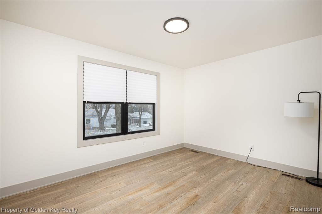 9453 Brookline Avenue, Plymouth, MI 48170 — Photo 15