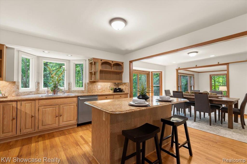 625 CUMBERLAND Trail, Milford, MI 48381 — Photo 13
