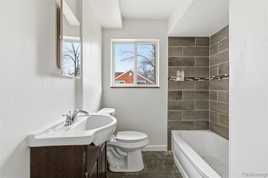 18425 Lesure Street, Detroit, MI 48235 — Photo 23