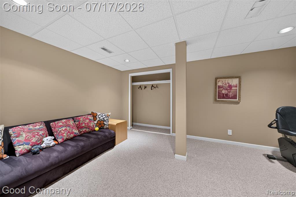6698 Carlyle Court, West Bloomfield, MI — Photo 40