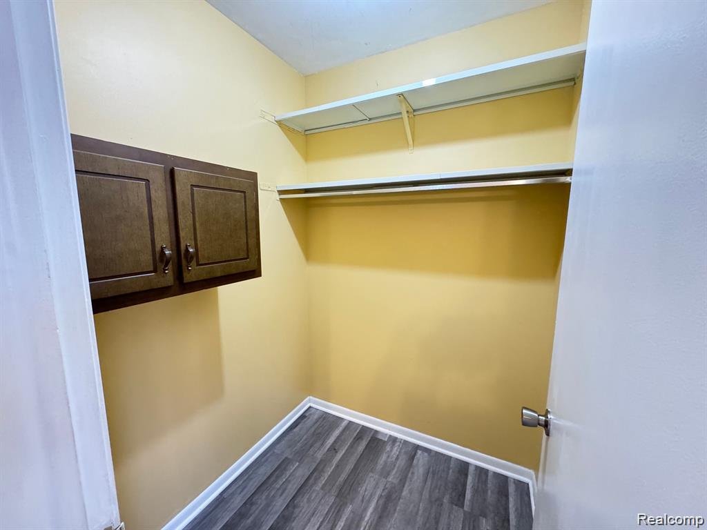 16880 Edloytom Way, Clinton Twp, MI 48038 — Photo 10