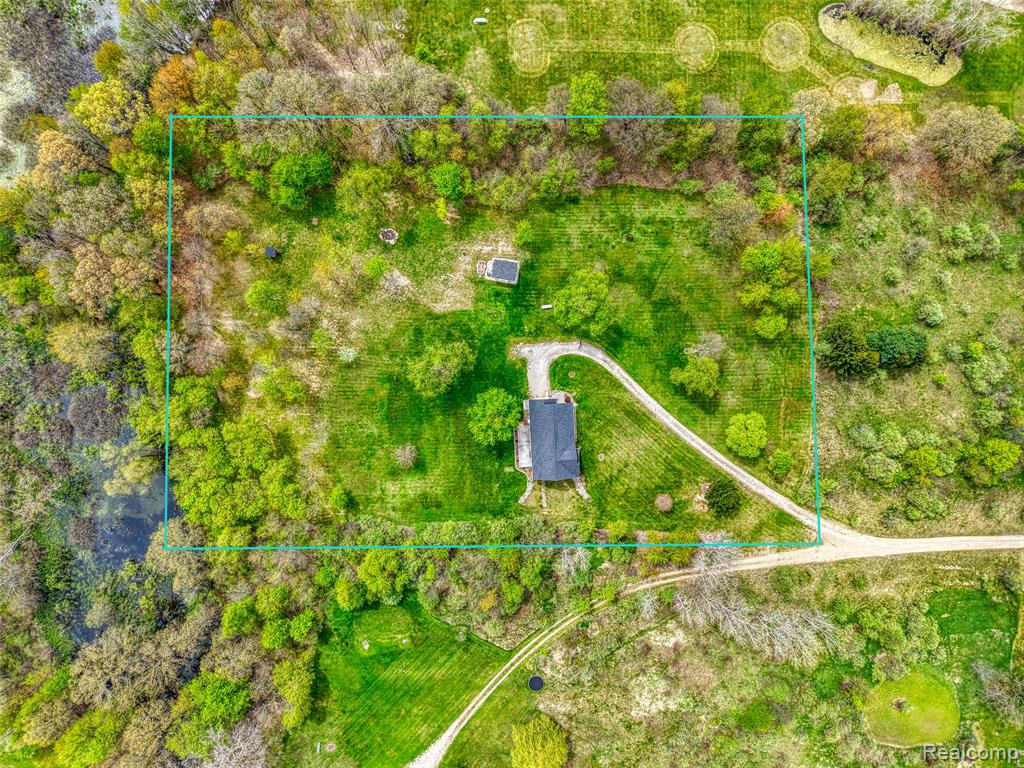 5753 Gregory Road, Gregory, MI 48137 — Photo 42