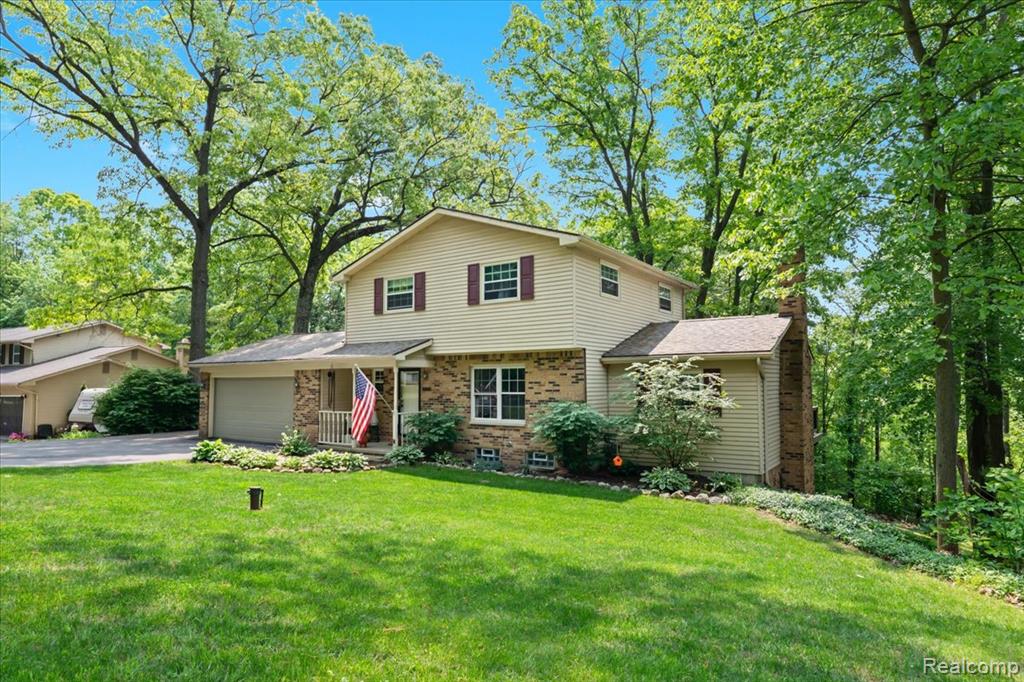 3783 Glen Hills Drive, Hartland, MI 48353 — Photo 2